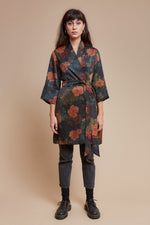 Black Dahlia Short Robe